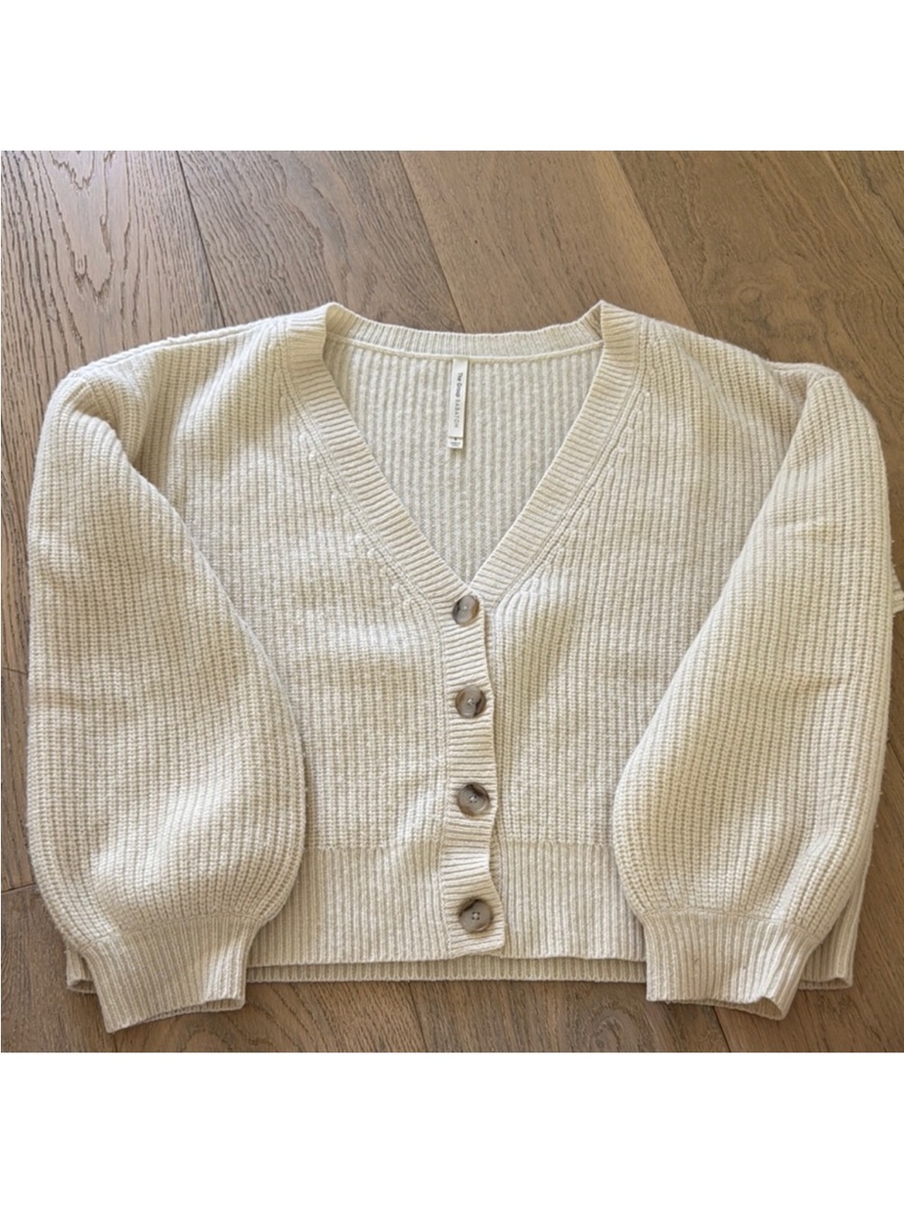 ARITZIA BABATON CREAM CARDIGAN SZ S
